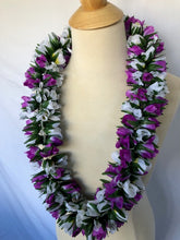 Load image into Gallery viewer, Double Rose Bud Lei
