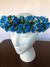 Load image into Gallery viewer, Double Rose Bud Headband
