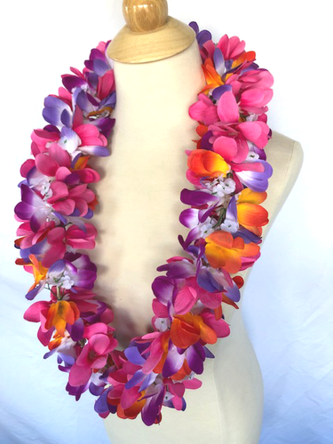 Plumeria Lei